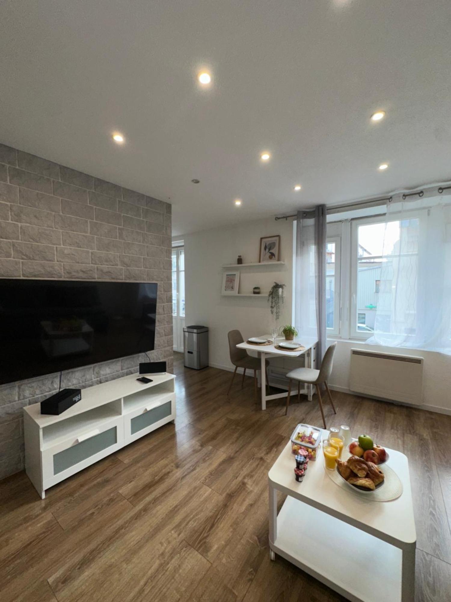 # Le 2 # Tres Beau T3 1Er Etage Tout Confort, Neuf, Mulhouse Centre Exterior foto