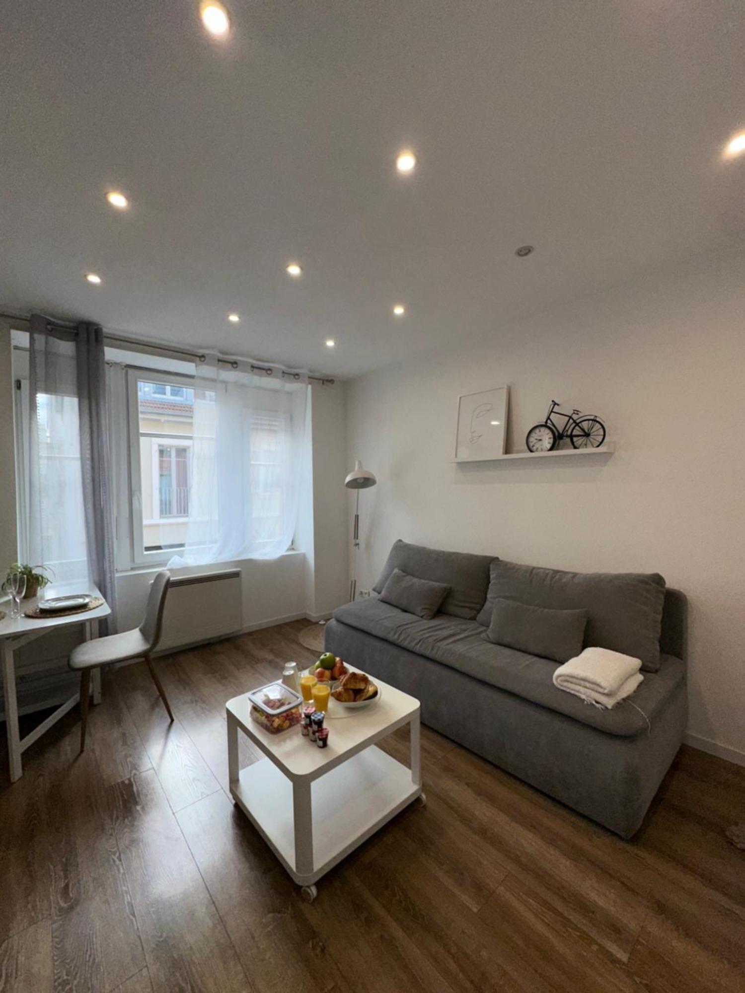 # Le 2 # Tres Beau T3 1Er Etage Tout Confort, Neuf, Mulhouse Centre Exterior foto